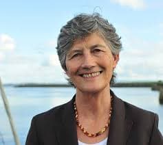 Will Catherine Connolly win the Irish Presidential Election?